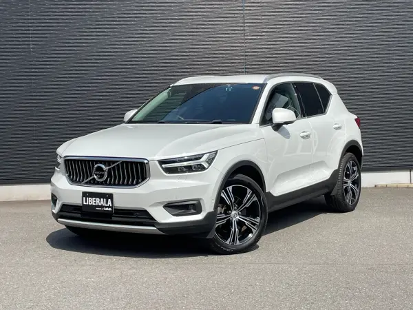 Volvo XC40 T4 AWD Inscription 4WD Crystal Shift Knob HK Sound ACC BLIS Genuine Navi Apple CarPlay Digital Terrestrial Bluetooth Wireless Charging Black Leather Seat Heater Power Seat Genuine 19-inch AW ETC (Crystal White Pearl) — photo 8