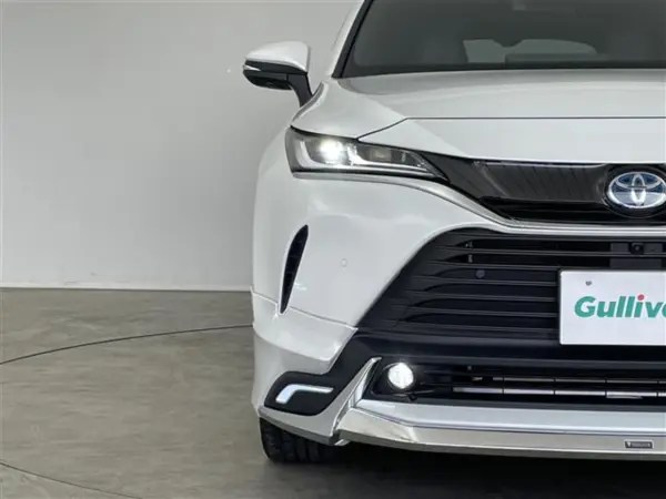 Toyota Harrier 2.5 Hybrid Z Leather Package Modellista Aero Panoramic Roof Factory Navi Panoramic View BSM HUD ETC2.0 JBL Safety Sense Radar Cruise Digital Inner Mirror Seat Heater Ventilation (Platinum White Pearl Mica) — photo 9