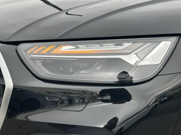 Audi Q5 40 TDI Quattro S Line Diesel Turbo 4WD Bang & Olufsen 20-inch AW option ACC Lane Assist Side Assist Surround View Camera Multi-color Ambient Lighting Virtual Cockpit Smartphone Connectivity Heated Seats All Around (Mythos Black Metallic) — photo 9