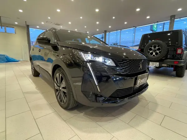 2023 Peugeot 5008 — photo 3