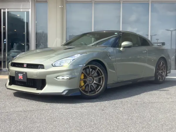 Nissan GT-R 3.8 Premium Edition T-Spec 4WD MY24 Indoor Display NISMO Sport Res SRS Side Curtain Airbag P Glass Front/Rear Drive Recorder Antifreeze Concentration Up BOSE Dedicated Carbon Ceramic Brake Dedicated Forged AW Roof/Spoiler/FSR Bumper Carbon Wrapping (Millennium Jade Metallic) — thumbnail 1