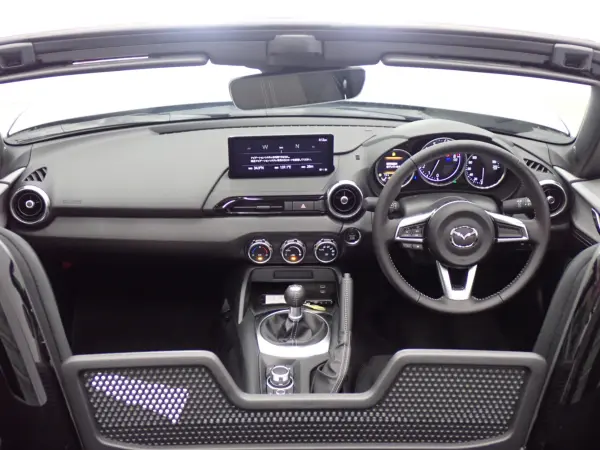 Mazda Roadster 1.5 S Special Package 6MT Mazda Connect Collision Mitigation Braking Obstacle Sensor BSM LED Headlights Smart Key Genuine AW Backup Camera Bluetooth (Aero Gray Metallic) — photo 8