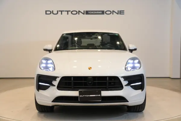 Porsche Macan GTS PDK 4WD Sport Chrono Package Power Back Door Half Leather Seat Heater (Carrara White) — photo 7