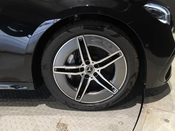 Mercedes-Benz E-Class Wagon E220 d Avantgarde (ISG) Diesel Turbo MP202502 Certified Used Car Digital Interior Package Leather Exclusive Package Advanced Package Burmester 4D Surround Sound System Digital Light 3D Cockpit Display (Obsidian Black) — photo 9