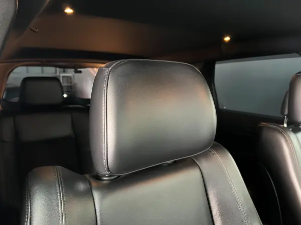 Jeep Grand Cherokee Altitude 4WD with Apple CarPlay, Factory Navigation, Digital Inner Mirror Dashcam, Digital TV, Back/Side/Front Cameras, Seat Heaters, ETC, Bluetooth, Floor Mats, Power Front Seats (White) — photo 7