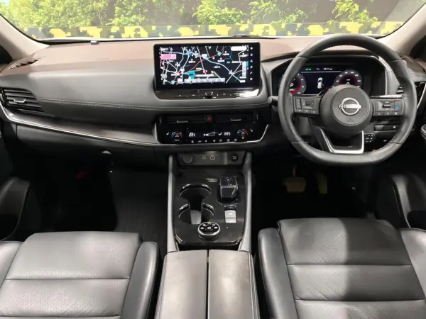 2023 Nissan Xtrail — photo 2