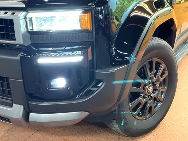 Toyota Land Cruiser 250 2.8 VX Diesel Turbo 4WD — photo 8