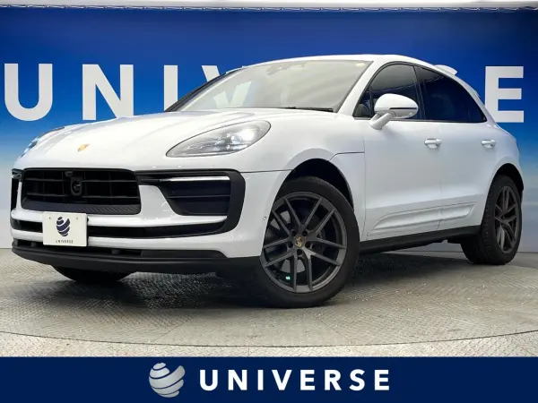 Porsche Macan PDK 4WD Late Model Panorama Roof Sport Chrono Extended Leather Package Electronic Suspension Power Steering Plus Genuine 20-inch Alloy Wheels 360-Degree Camera BOSE Sound System (Carrara White Metallic)