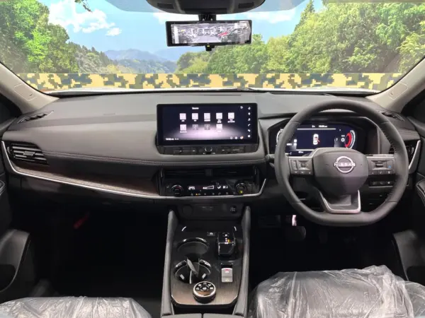 2026 Nissan Xtrail — photo 2