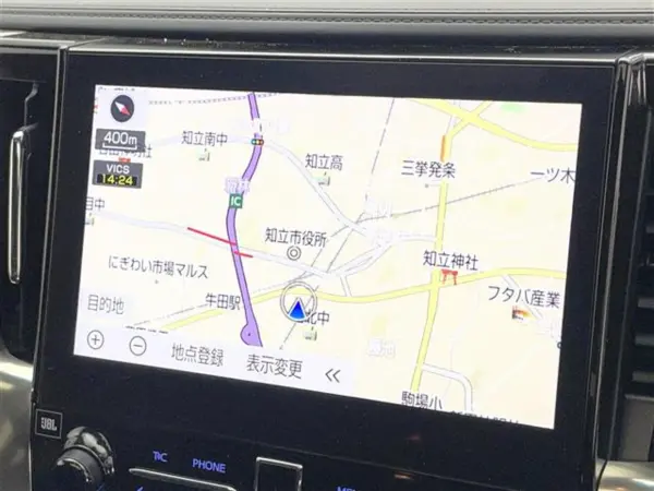 2021 Toyota Alphard — photo 3