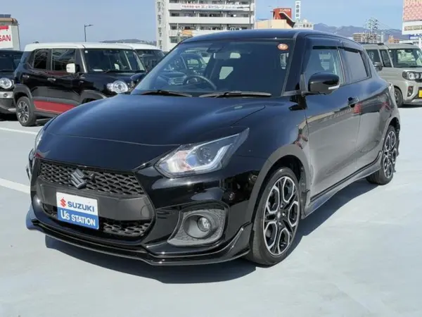 2023 Suzuki Swift — photo 3