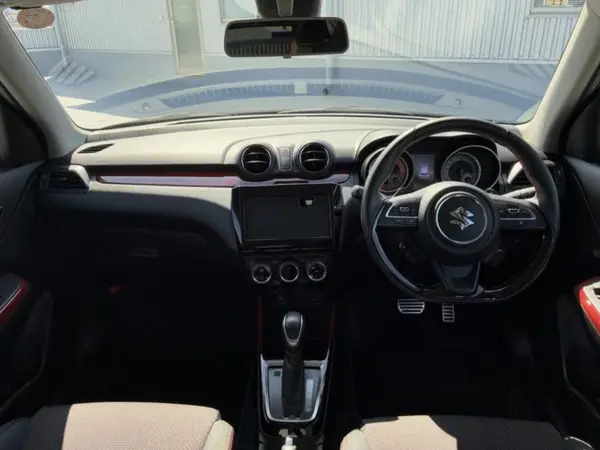 Suzuki Swift Sport 1.4 — photo 8