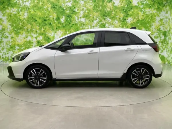 2024 Honda Fit — photo 2