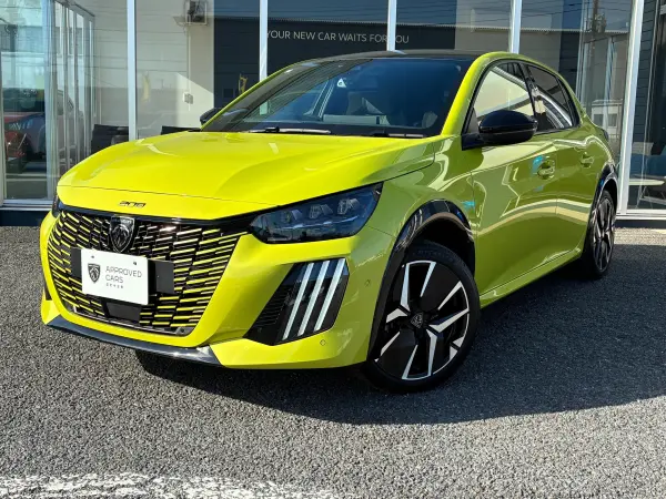 2025 Peugeot 208 — photo 2