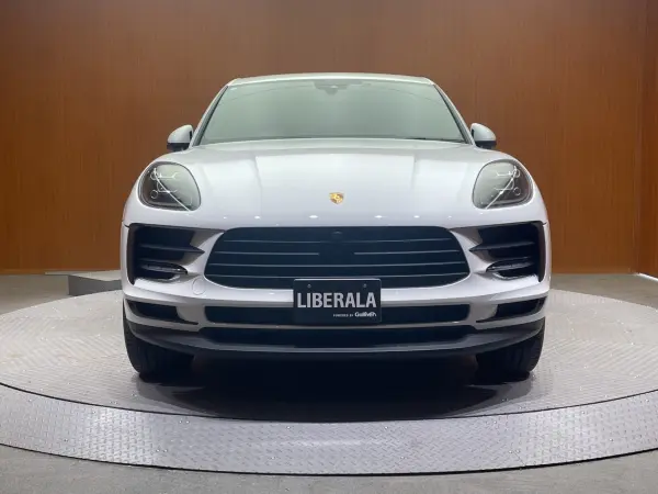 Porsche Macan PDK 4WD Sport Chrono Package Sport Exhaust ACC 360° Camera Power Seat Seat Heater Power Tailgate Lane Assist Blind Spot Entry & Drive Drive Recorder ETC (White) — photo 8