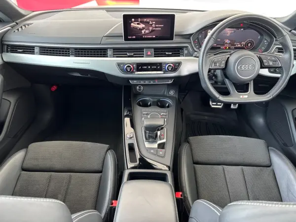 Audi A5 Sportback 45 TFSI Quattro Sport S Line Package 4WD S line Package Assistance Package Side Assist Matrix LED Headlights Flat Bottom Steering Wheel Surround View Camera Seat Heater Privacy Glass (Glacier White Metallic) — photo 7