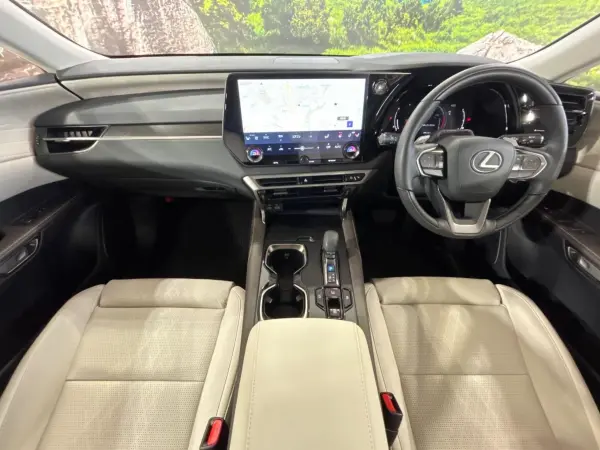 2023 Lexus Rx — photo 2