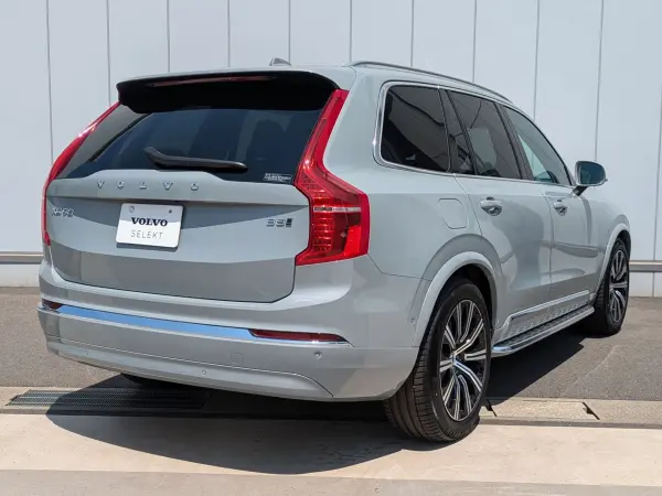 2024 Volvo Xc90 — photo 2
