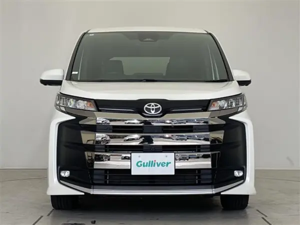 Toyota Noah 2.0 S-Z Comfort Convenience Package Toyota Team Mate Advanced Park Advanced Drive Genuine Display Audio Dual Power Sliding Doors Radar Cruise Control Seat Heater Back Camera (White Pearl Crystal Shine) — photo 8