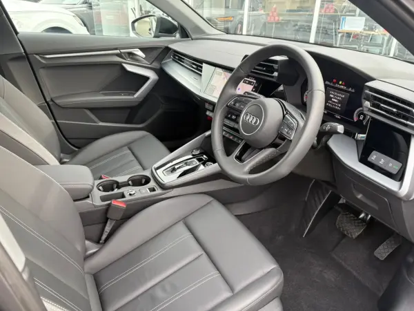 Audi A3 Sportback 30 TFSI Advanced Leather & S Heater / Late Model Current Model / Convenience & Assistance / Luxury Package / Backup Camera / MMI Navigation / Side Assist / ACC / LED Dynamic Turn Indicators / Smartphone Interface / Certified Used Car (Mythos Black Metallic) — photo 8