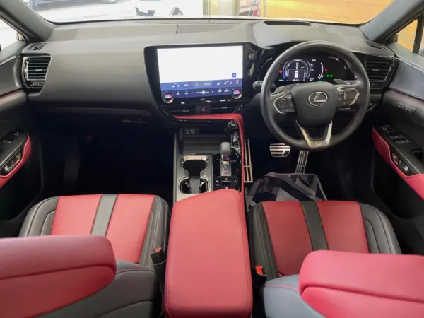 2023 Lexus Nx — photo 2