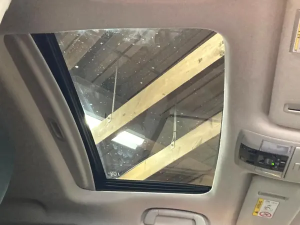 2023 Toyota Landcruiser Prado — photo 3