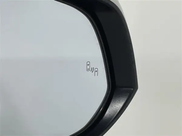 Toyota Alphard Hybrid 2.5 G F Package E-Four 4WD — photo 8