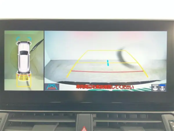 2023 Toyota Landrcuiser 300 — photo 3