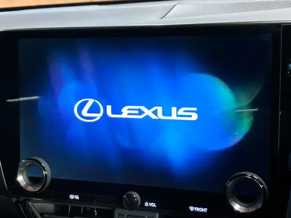 2023 Lexus Nx — photo 3