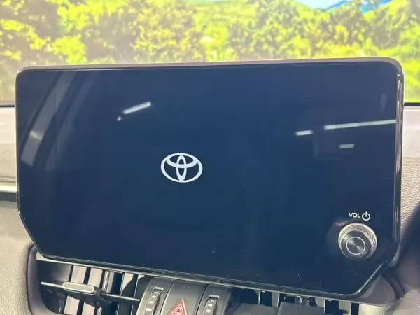 2024 Toyota  Rav4 — photo 3