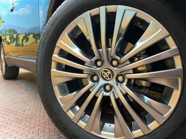 2023 Toyota Harrier — photo 9 | Tuminion Kenya