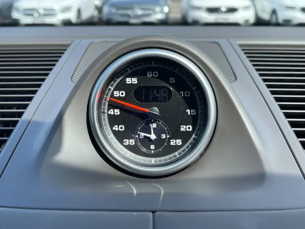 Porsche Macan S PDK 4WD Sport Chrono Package RS Spyder 21-inch AW Agate Grey Leather Seats ACC Seat Heaters PDLS Power Tailgate Park Assist Air Suspension Surround View Camera PCM Navigation (Carrara White Metallic) — photo 7