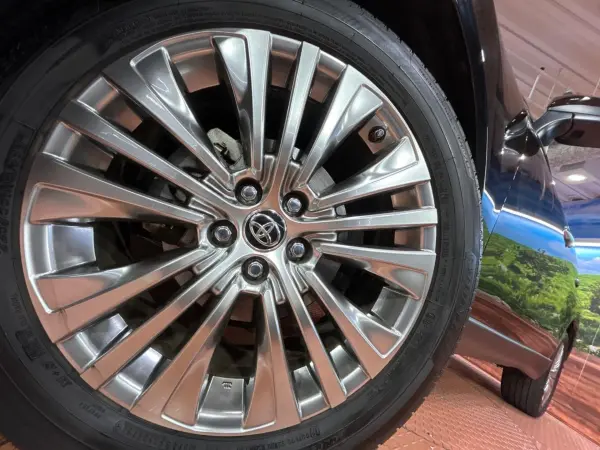 Toyota Harrier 2.0 Z — photo 9