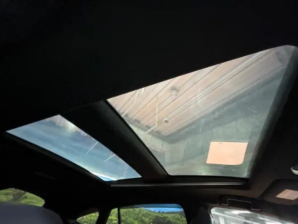 2020 Toyota Harrier — photo 3