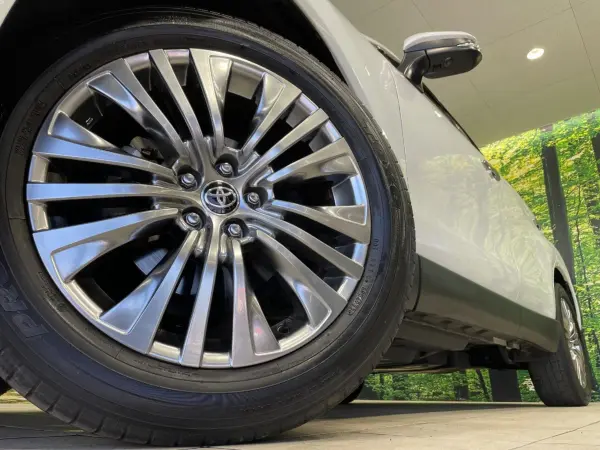 Toyota Harrier 2.5 Hybrid Z — photo 9