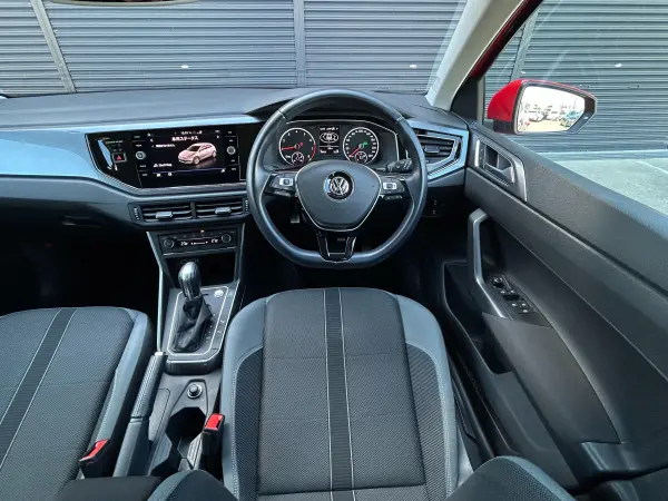 2019 Volkswagen Polo — photo 3