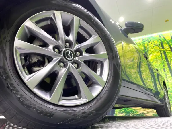 Mazda MAZDA3 Fastback 1.5 15S — photo 9