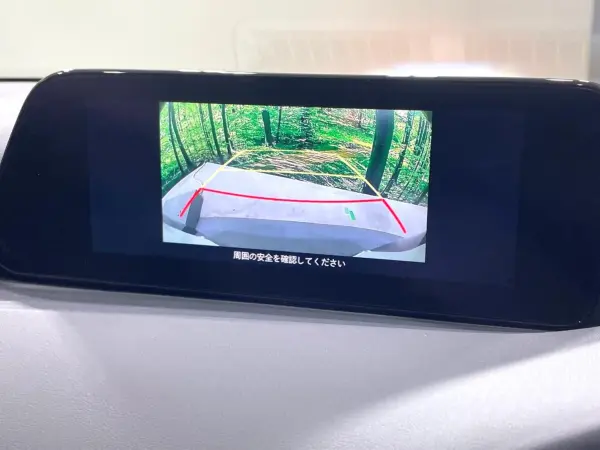 Mazda MAZDA3 Fastback 1.5 15S — photo 7