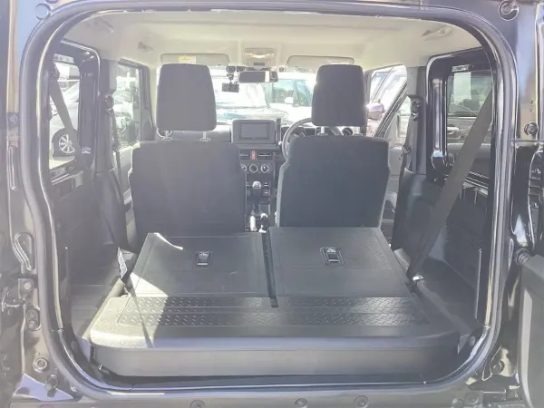 Suzuki Jimny Sierra 1.5 JC 4WD — photo 9