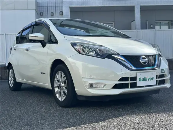 Nissan Note 1.2 e-POWER X — photo 8