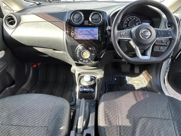 2019 Nissan Note — photo 2