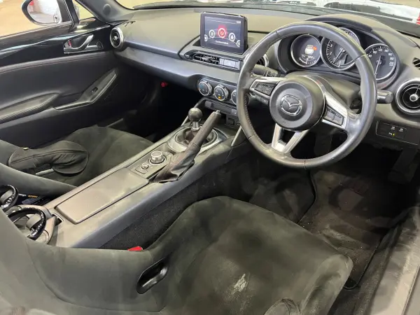 Mazda Roadster 1.5 S Special Package — photo 8