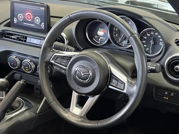 Mazda Roadster 1.5 S Special Package — photo 9