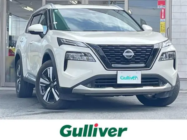 Nissan X-Trail 1.5 G e-4ORCE 4WD Glass Roof ProPILOT Genuine Navigation (White Pearl)