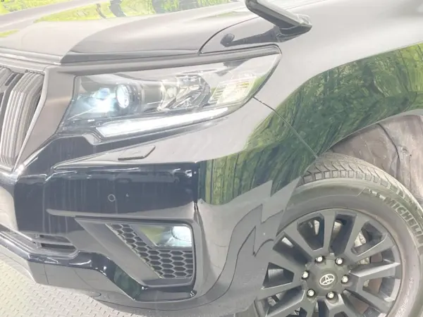 Toyota Land Cruiser Prado 2.7 TX L Package Matt Black Edition 4WD Sunroof 7-Seater SD Navigation Backup Camera Collision Mitigation System Radar Cruise Non-Smoking Leather Seat Seat Air Conditioner Drive Recorder Smart Key LED Head Roof Rail Built-in ETC (Black) — photo 8
