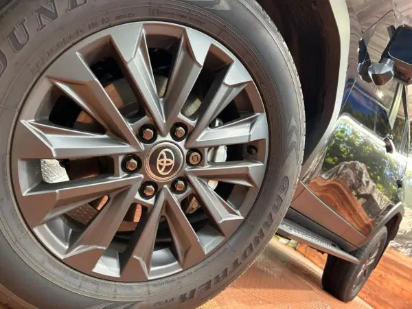 Toyota Land Cruiser 250 2.8 ZX Diesel Turbo 4WD — photo 9