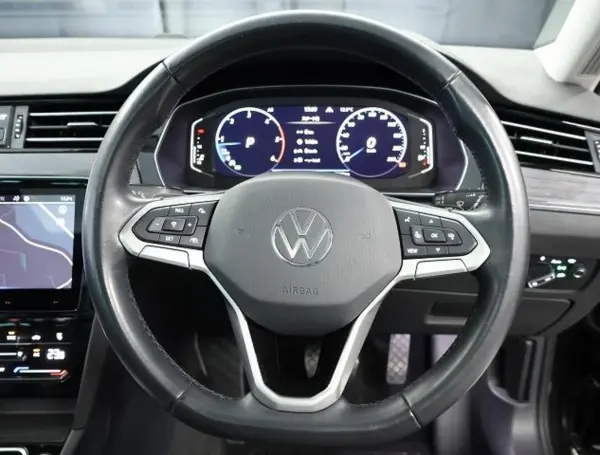 Volkswagen Passat Variant TDI Elegance Advance Diesel Turbo — photo 8