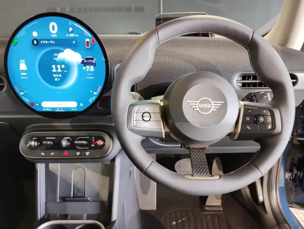 2025 Mini Cooper — photo 9 | Tuminion Kenya