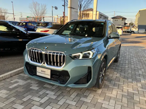 BMW X1 xDrive20d M Sport DCT Diesel Turbo 4WD Active Cruise Control Head-Up Display Surround View Camera Front/Rear Park Distance Control Glass Sunroof Power Tailgate Ambient Lighting Wireless Charging ETC Onboard Unit (Cape York Green Metallic)