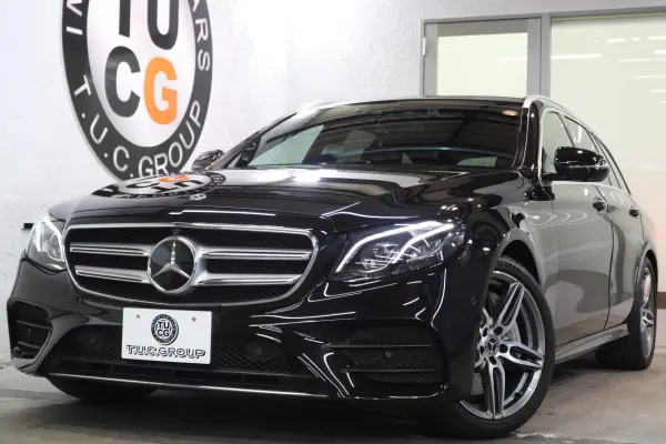 Mercedes-Benz E-Class Wagon E300 Avantgarde Sport EXC/RSP Mid-cycle NEW Steering Black Genuine Leather SR 2-Year Warranty HUD Navi TV Smartphone Link Burmester 360 Camera PTS DSRC AMG Aero/19AW LED Headlights Ambient Light (64 Colors) Air Balance PKG Hands-Free 9AT Keyless Go (Obsidian Black Metallic) — thumbnail 1